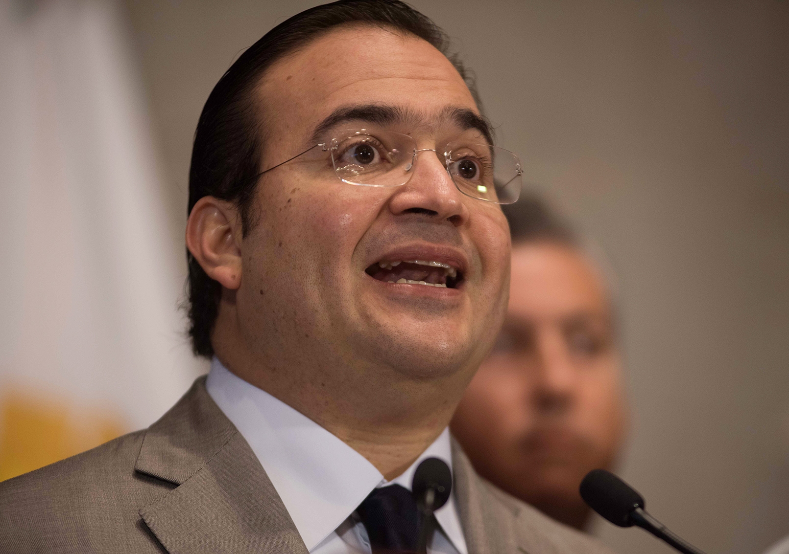 Niegan amparo a Javier Duarte