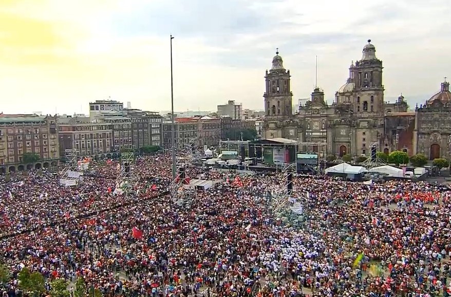 AMLO festeja el primer año de su victoria electoral