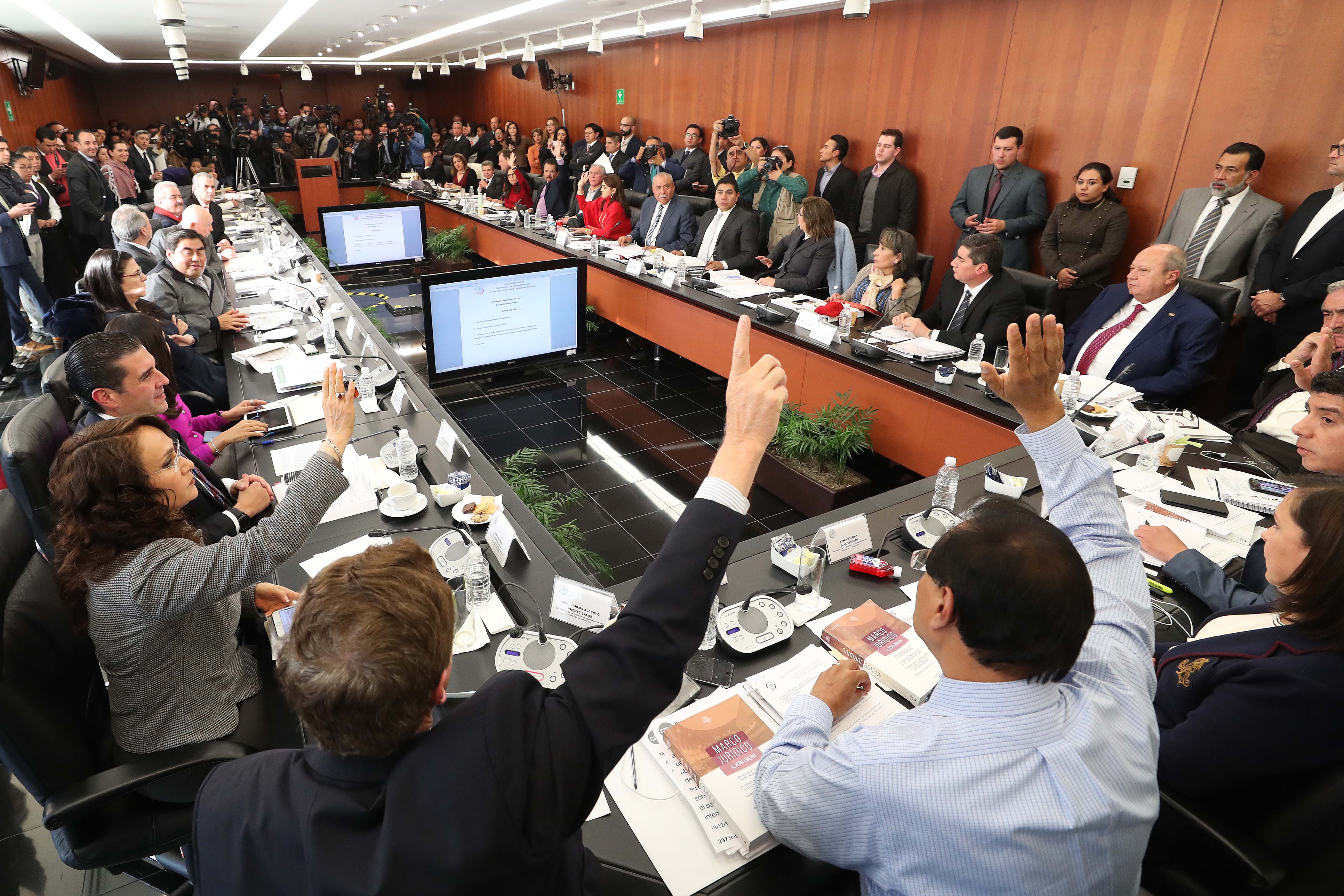 Aprueban en México la Ley de Seguridad Interior