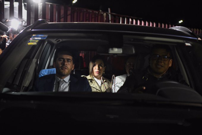 Rosario Robles ingresa a Santa Martha