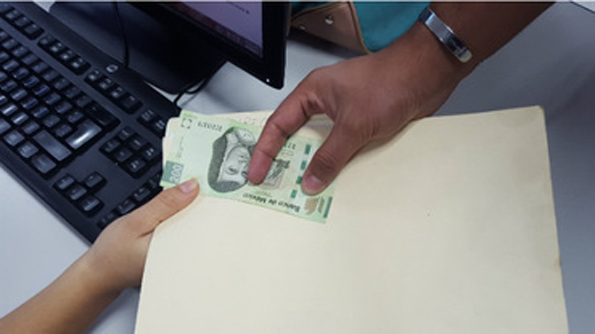  ES MÉXICO MÁS CORRUPTO, SEGÚN INFORME  DE TRANSPARENCIA INTERNACIONAL