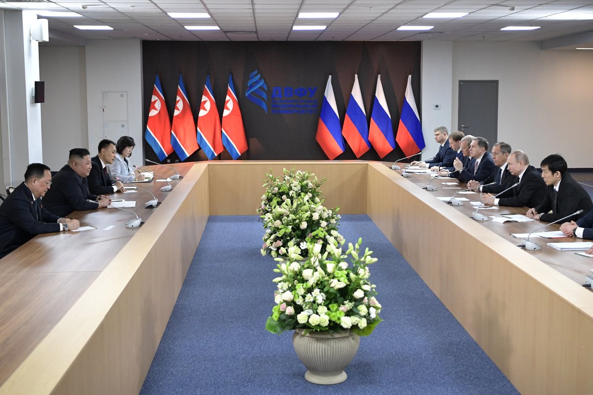 Kim y Putin se reúnen