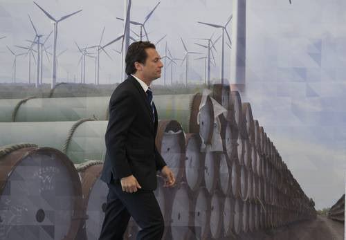 Lozoya debe comparecer en tres días: FGR