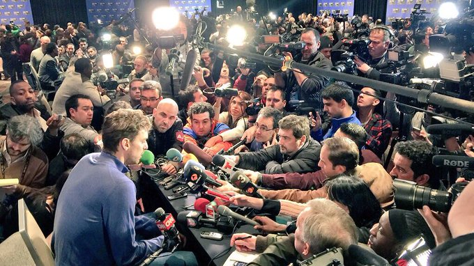 El PAN y AMLO reaccionan a la propuesta de regular los medios de comunicación