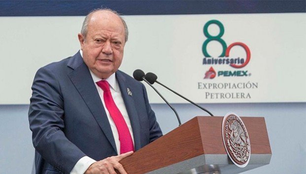 Gobierno va tras Romero Deschamps y familia