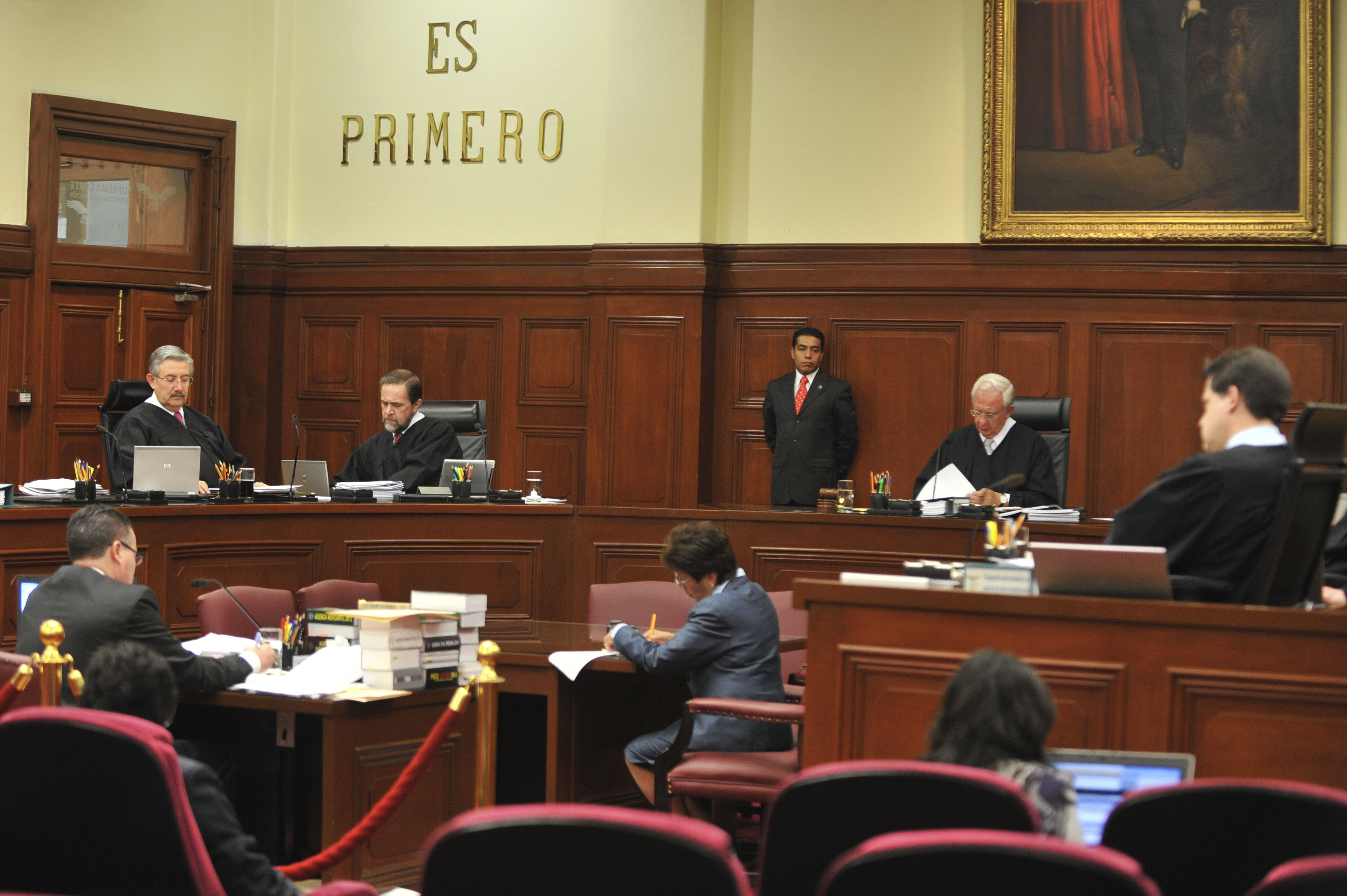 Determina SCJN alcances del derecho de réplica