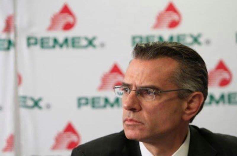 Van tras otro exdirector de Pemex